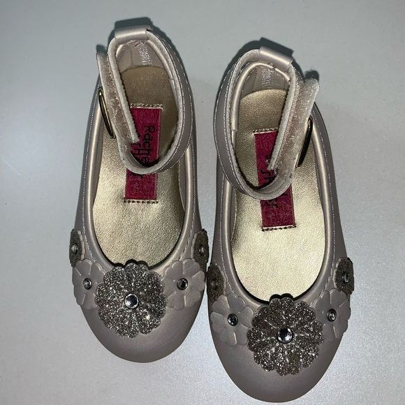 RACHEL SHOES LIL LACIE SHOE | BEIGE PEARL | NEW | TODDLERS SIZE 5 - Picture 3 of 3